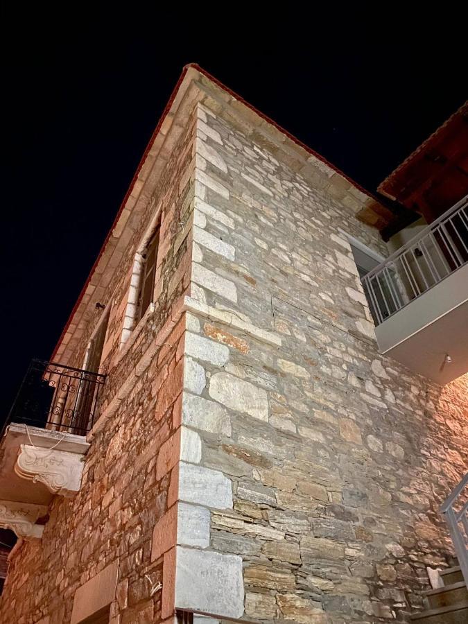 Ej Boutique Suites Милина Экстерьер фото