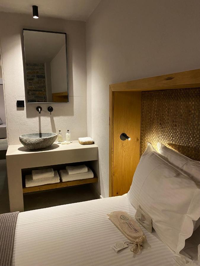 Ej Boutique Suites Милина Экстерьер фото