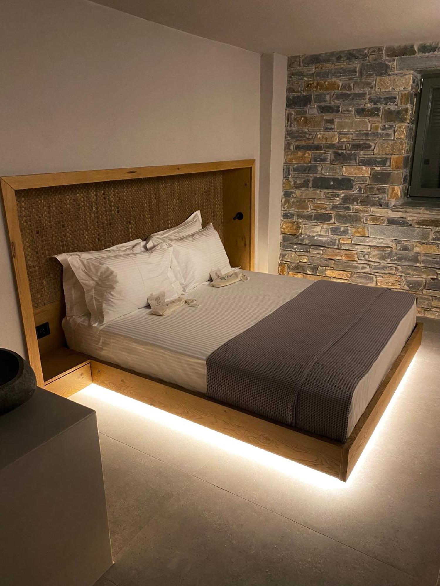 Ej Boutique Suites Милина Экстерьер фото